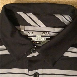 Men small under armour polo